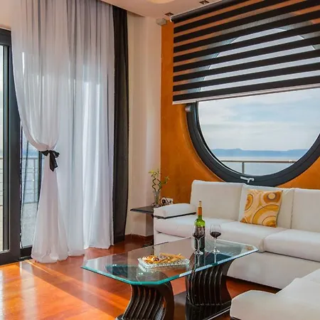 Efzin Apartment