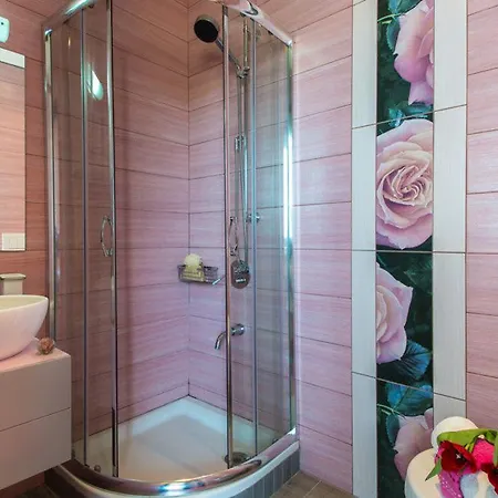Efzin Apartment Livadi (Crete)