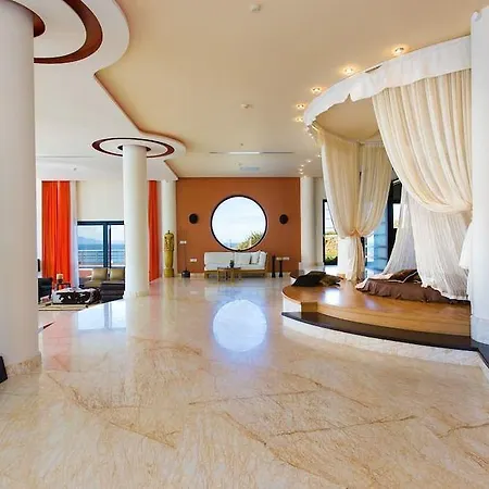 Apartment Efzin