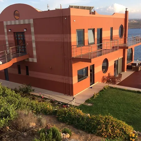Efzin Apartment Livadi (Crete)